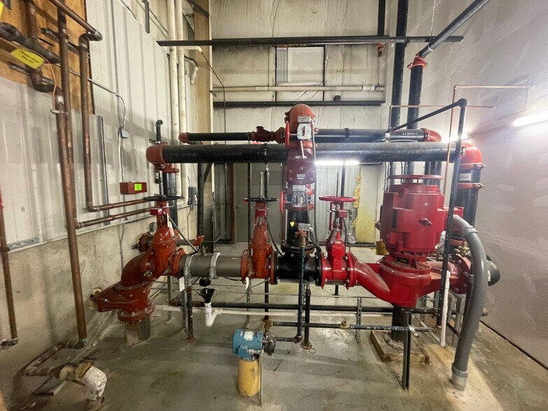 More Photos Of 1867 Cass Hartman Ct, Traverse City Manufacturing For Sale