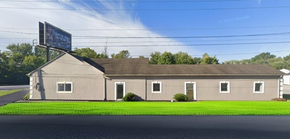 Primary Photo Of 7947 Southeastern Ave, Indianapolis Loft Creative Space For Lease