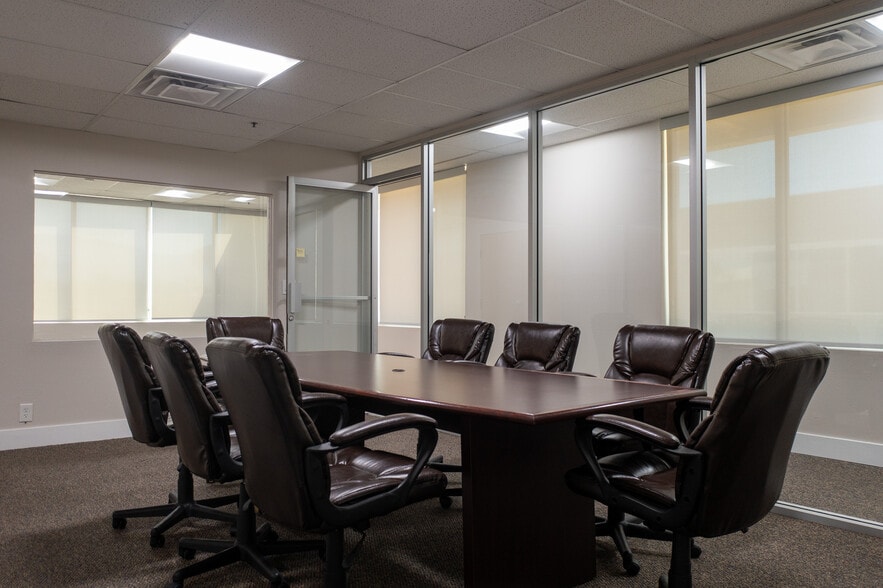 More Photos Of 77530 Enfield Ln, Palm Desert Light Distribution For Lease