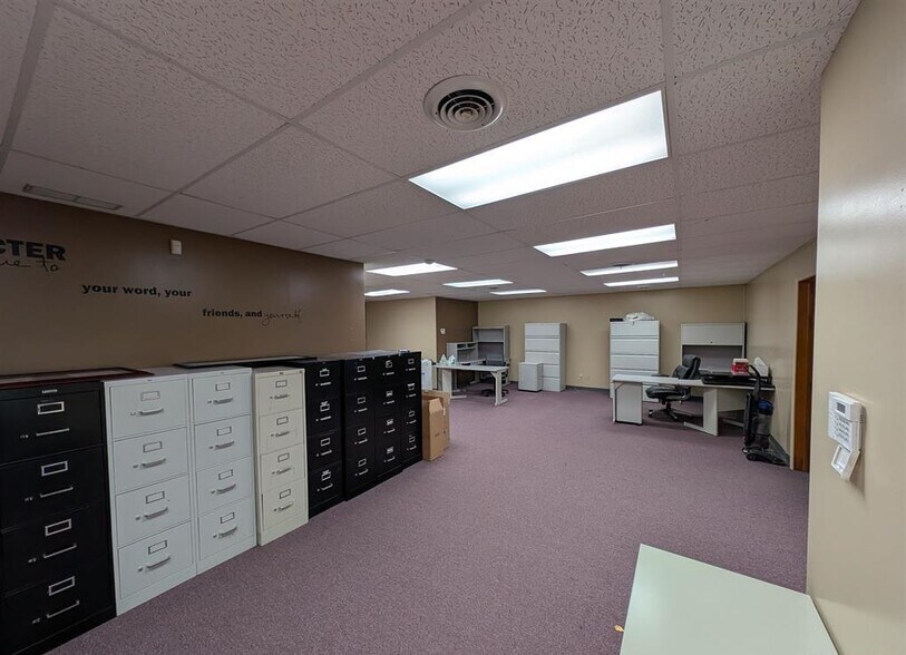 More Photos Of 7501 N University St, Peoria General Retail For Lease