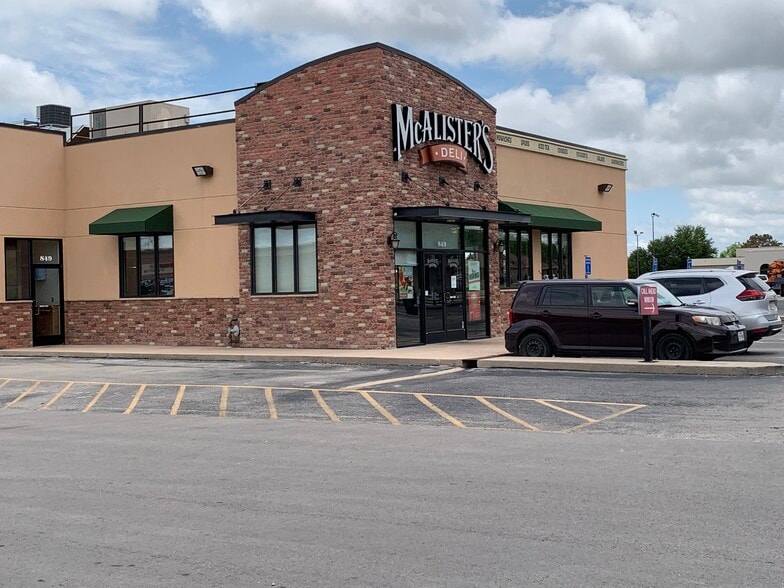 More Photos Of 1149 10th St, Abilene Unknown For Lease