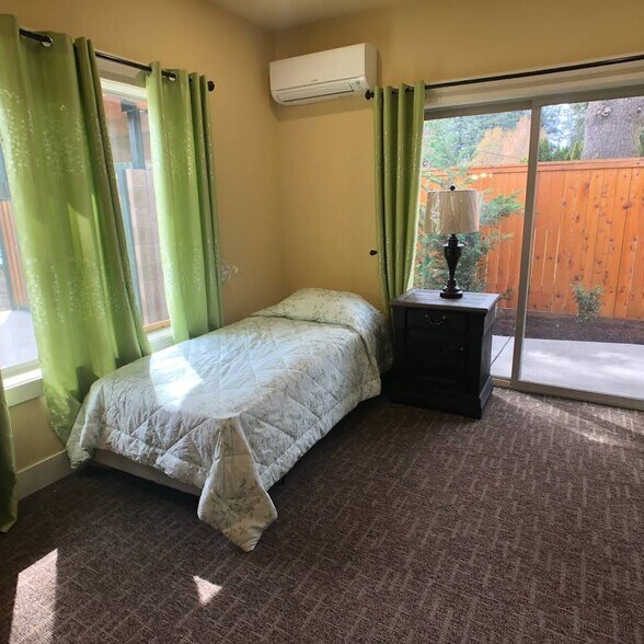 More Photos Of 15855 SE Powell Blvd, Portland Assisted Living For Sale