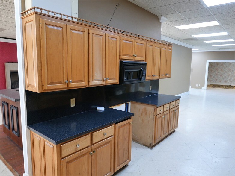 More Photos Of 2265 Nc Highway 24 27 E, Biscoe Storefront For Sale