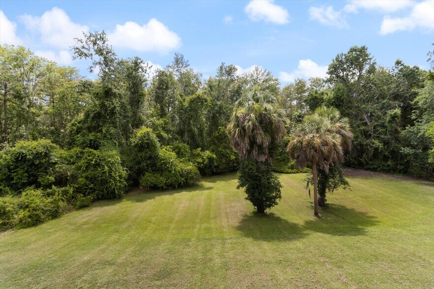 More Photos Of 268 S Suncoast Blvd, Crystal River Office For Sale