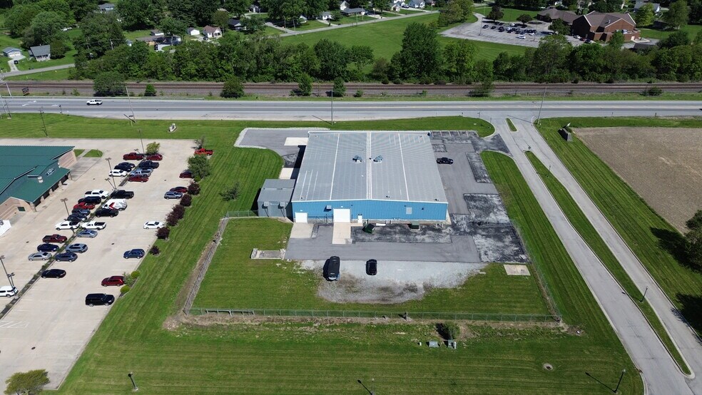 More Photos Of 8252 S State Road 67, Pendleton Industrial For Lease
