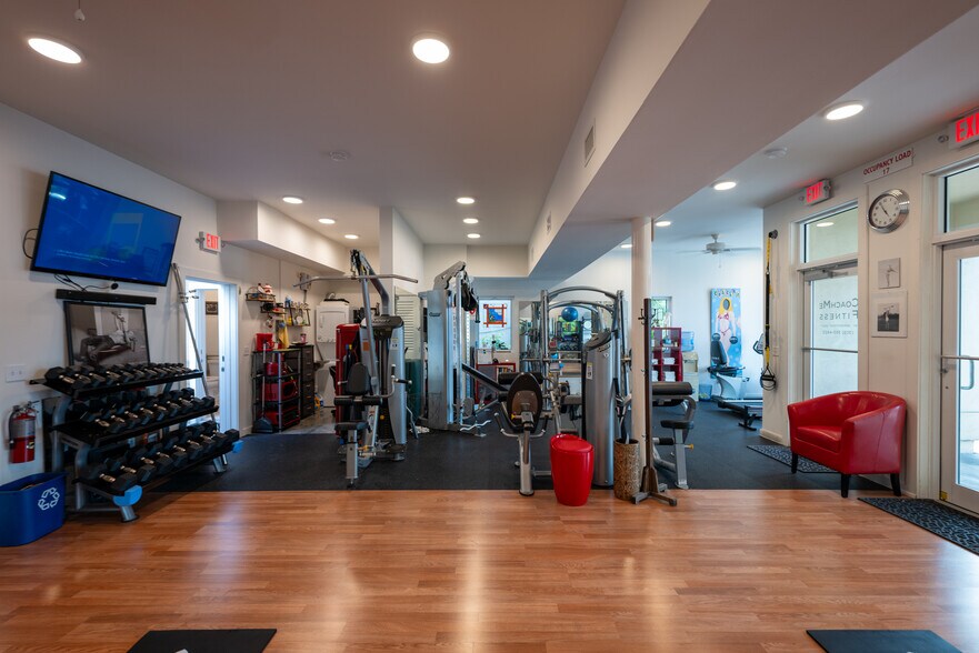 More Photos Of 1028 Truman Ave, Key West Storefront Retail Residential For Sale