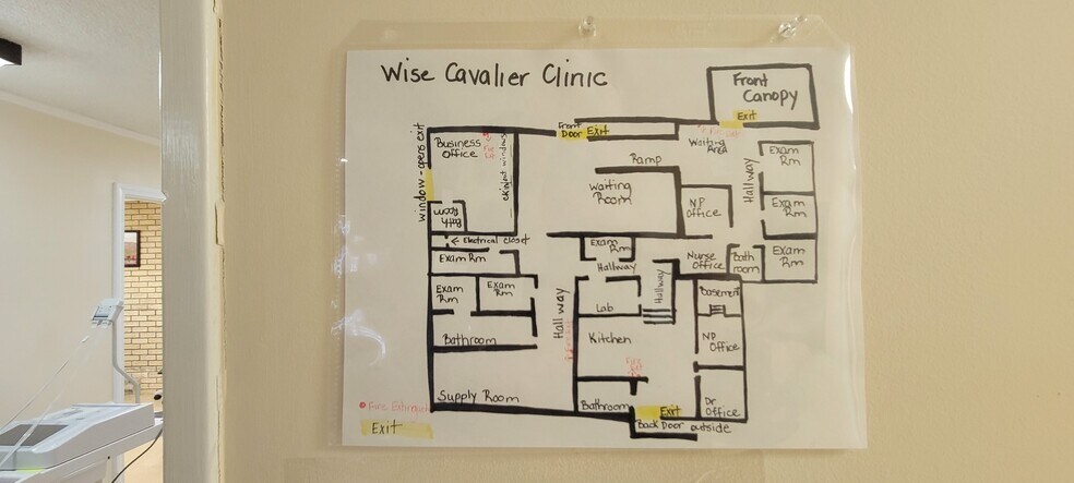 More Photos Of 413 W Main St, Wise Medical For Sale