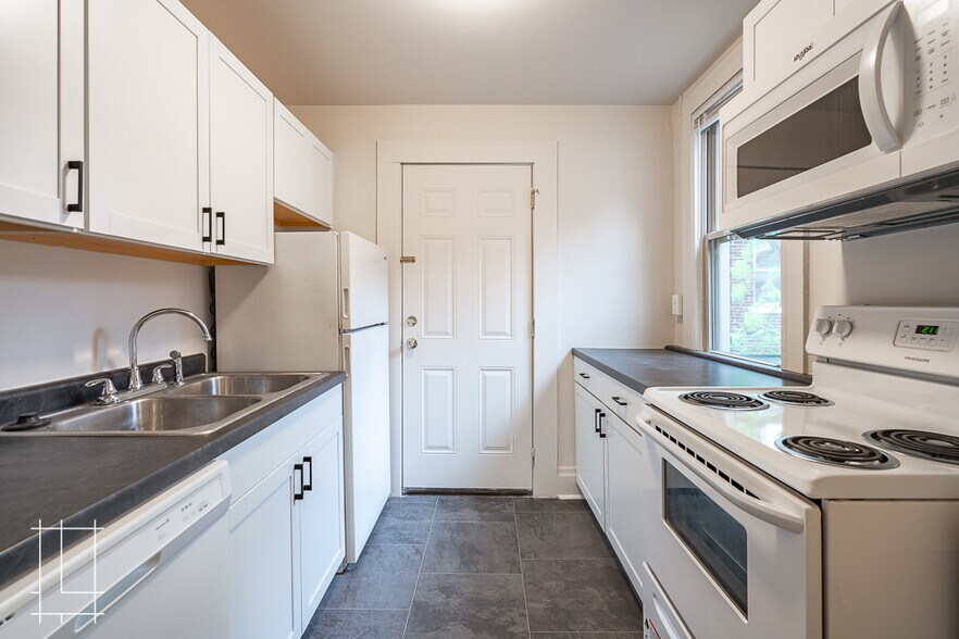 More Photos Of , Columbus Multifamily For Sale