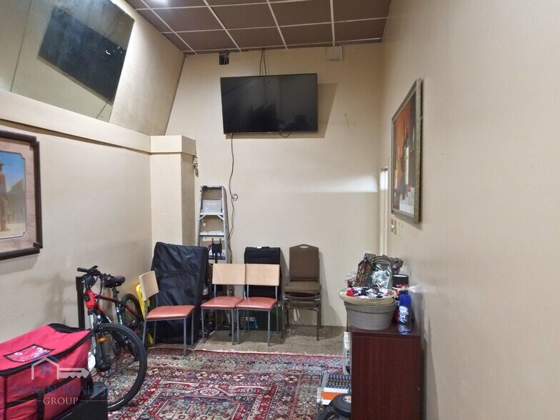 More Photos Of 2035 N Broadway, Baltimore Lodge Meeting Hall For Lease