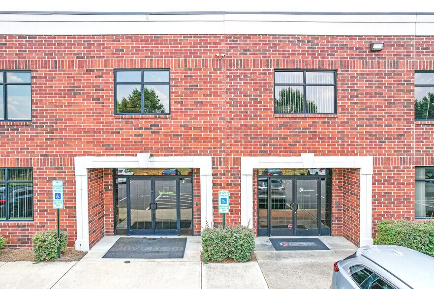 More Photos Of 2022 Van Buren Ave, Indian Trail Light Manufacturing For Lease
