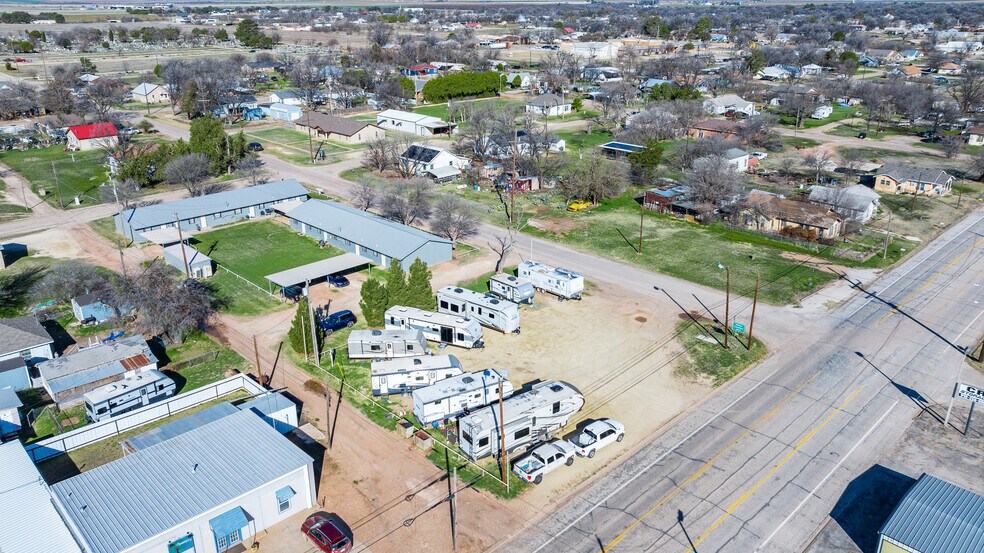 More Photos Of 701 S Avenue F, Haskell Hotel For Sale