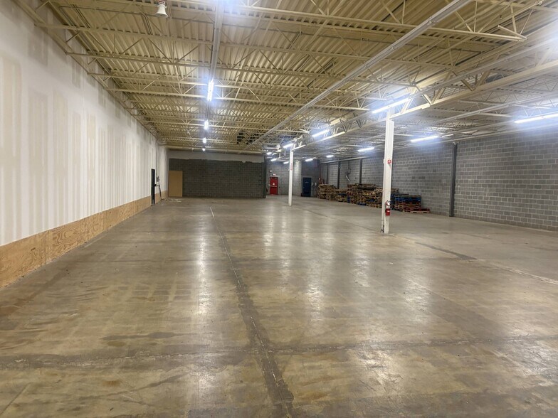 More Photos Of 590 Branchlands Blvd, Charlottesville Freestanding For Lease