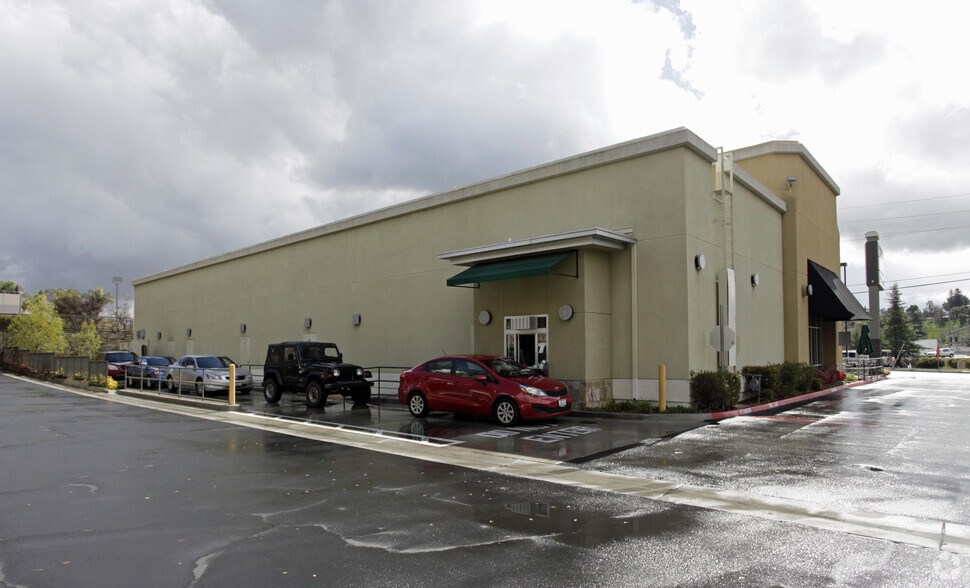 More Photos Of 31364 Hampton Rd, Yucaipa Storefront For Lease