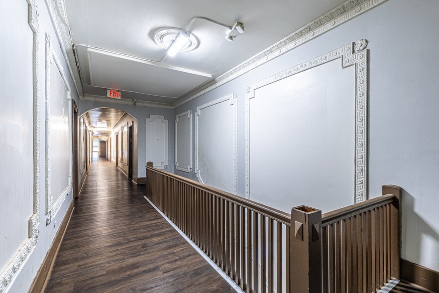 More Photos Of 312 Lake Ave, Rochester Apartments For Sale