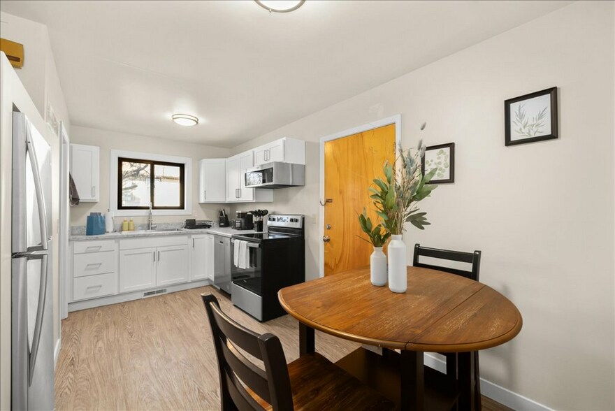 More Photos Of 420 Lordwith Dr, Billings Apartments For Sale