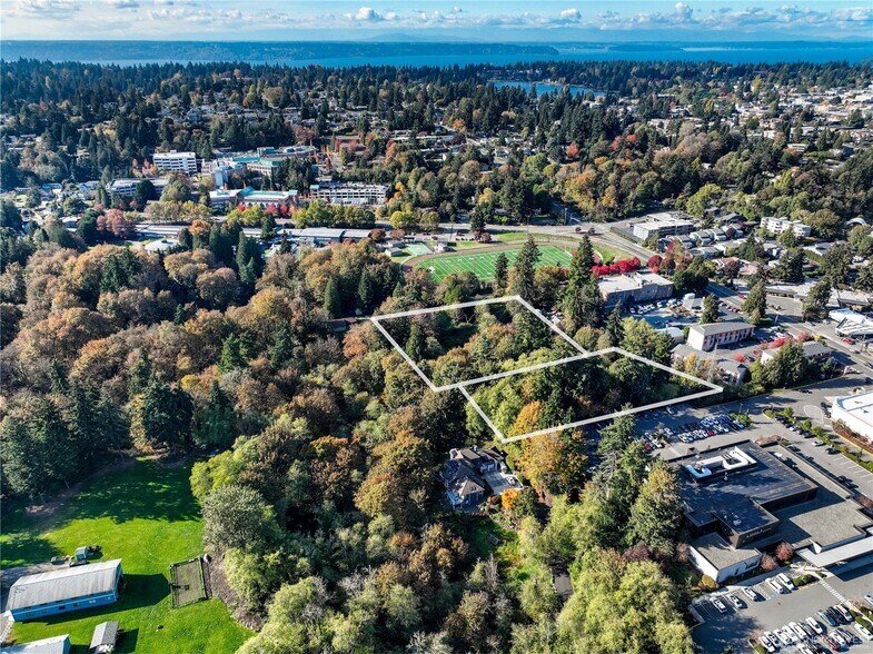 More Photos Of 16054 3rd Ave SW, Burien Land For Sale