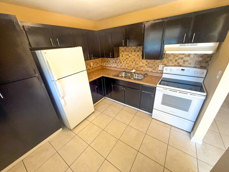More Photos Of 3202-3210 Louisiana Ave, Fort Pierce Apartments For Sale