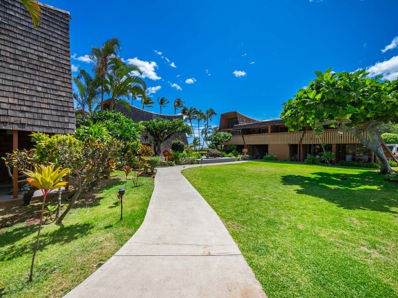 More Photos Of 1300 Kamehameha V Hwy, Kaunakakai Hotel For Sale