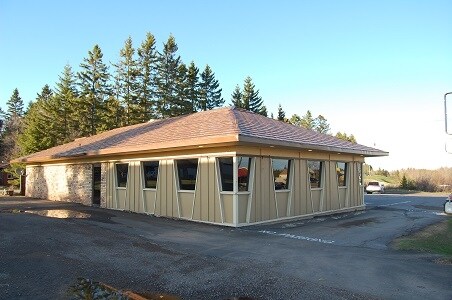 More Photos Of 1211 7th Ave, Two Harbors Fast Food For Sale