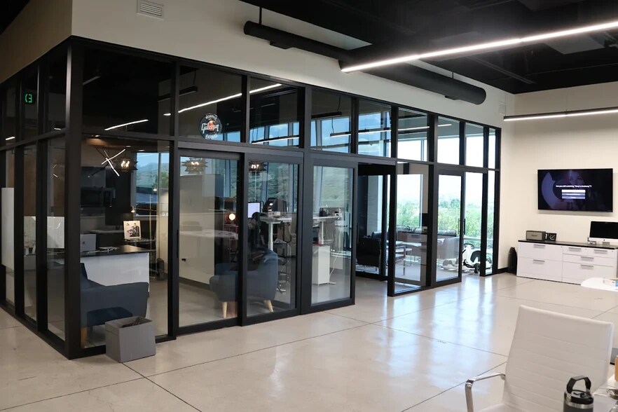 More Photos Of 4421 N Thanksgiving Way, Lehi Office For Lease