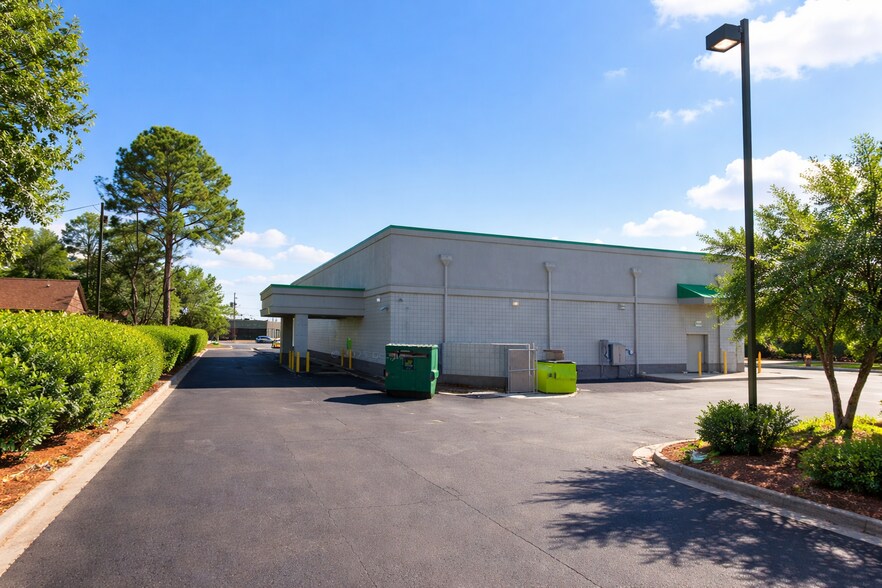 More Photos Of 1825 E 10th St, Roanoke Rapids Drugstore For Sale