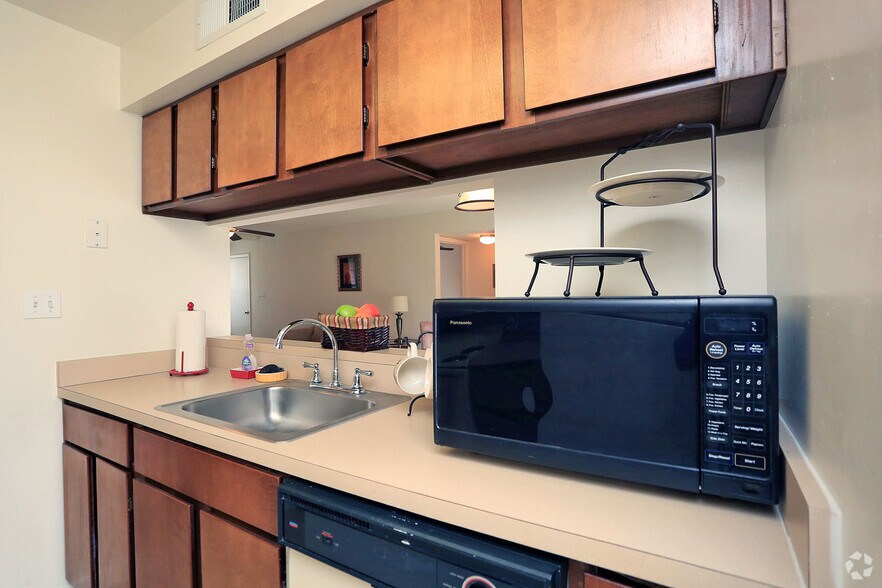 More Photos Of 201 Forest Pine Rd, Franklin Apartments For Sale