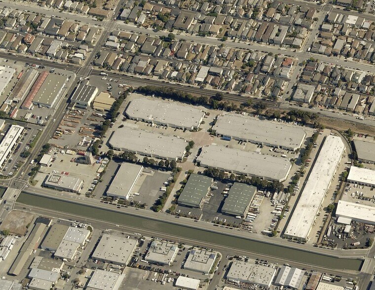 More Photos Of 432 N Canal St, South San Francisco Warehouse For Sale