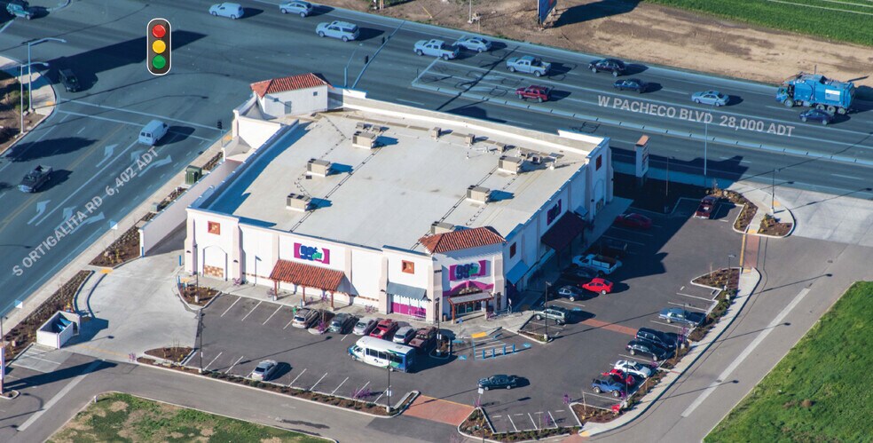 More Photos Of 1209 W Pacheco Blvd, Los Banos Freestanding For Lease