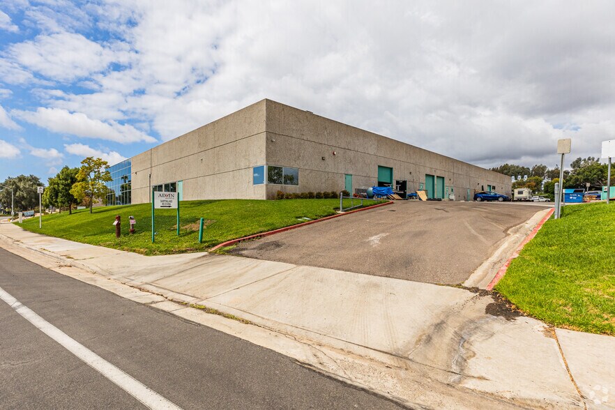 More Photos Of 10237-10239 Flanders Ct, San Diego Research And Development For Lease