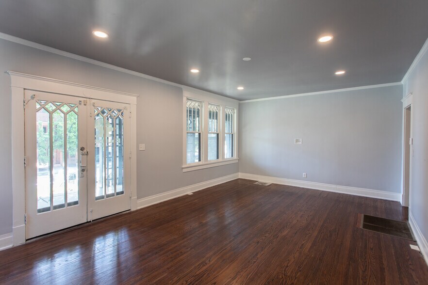 More Photos Of 1103 17th Ave S, Nashville Office For Lease