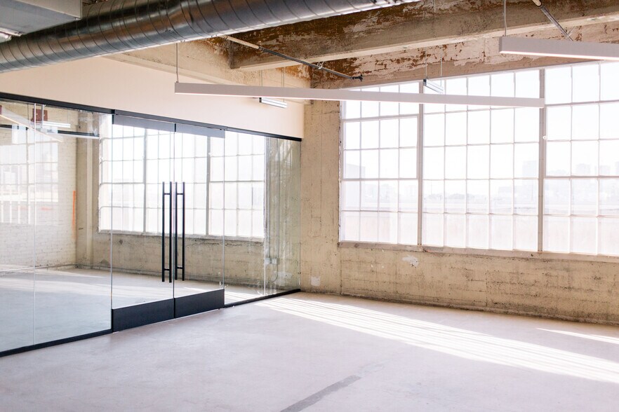 More Photos Of 777 S Alameda St, Los Angeles Unknown For Lease