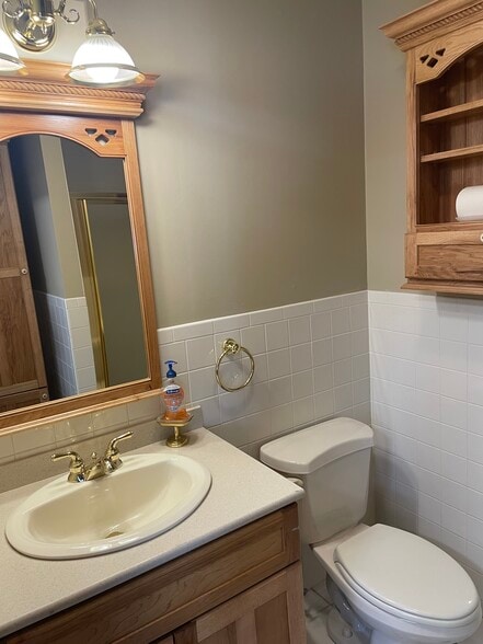 More Photos Of 151 Lavan St, Warwick Loft Creative Space For Sale