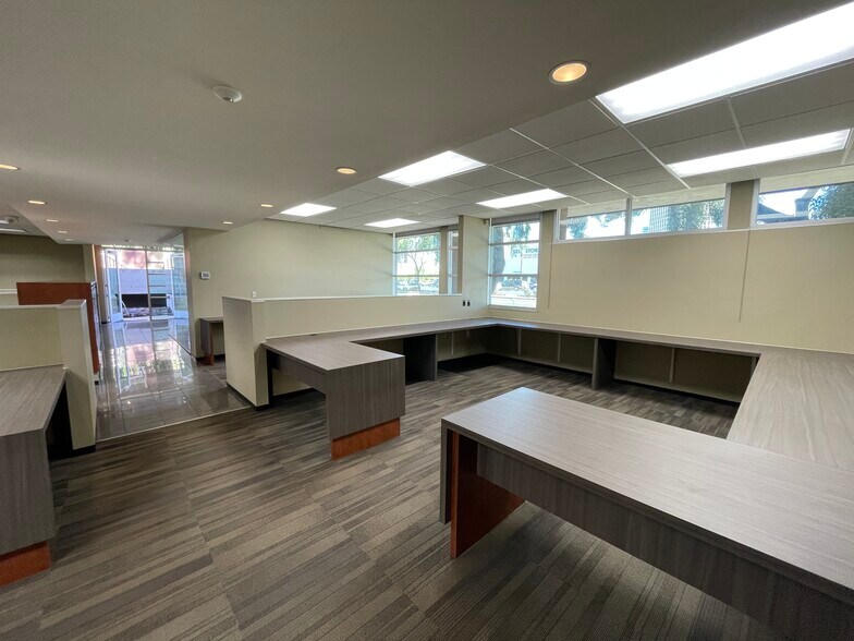 More Photos Of 3100 N 3rd Ave, Phoenix Office For Lease