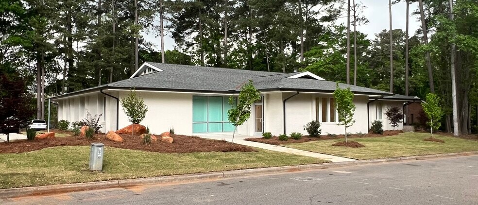 Primary Photo Of 4905 Professional Ct, Raleigh Medical For Lease