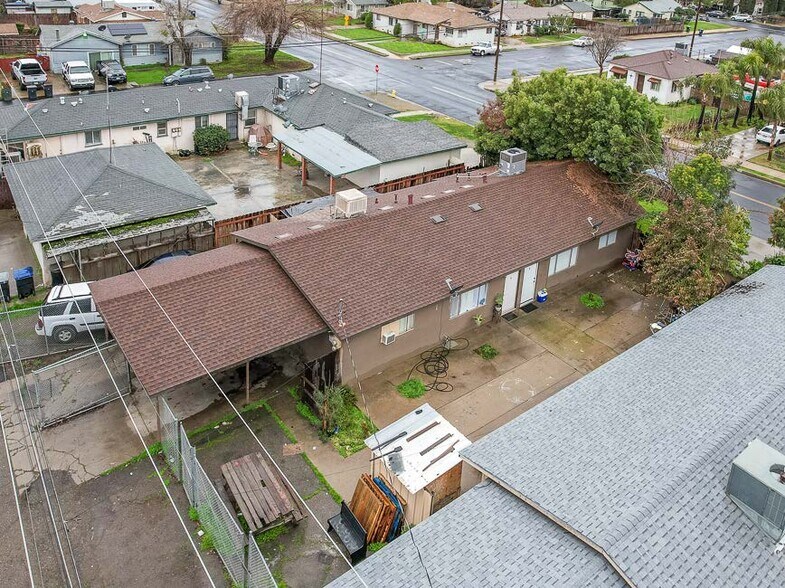 Primary Photo Of 1004 N Willis St, Visalia Specialty For Sale