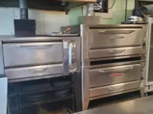 More Photos Of 1861 Youngstown Rd SE, Warren Restaurant For Sale