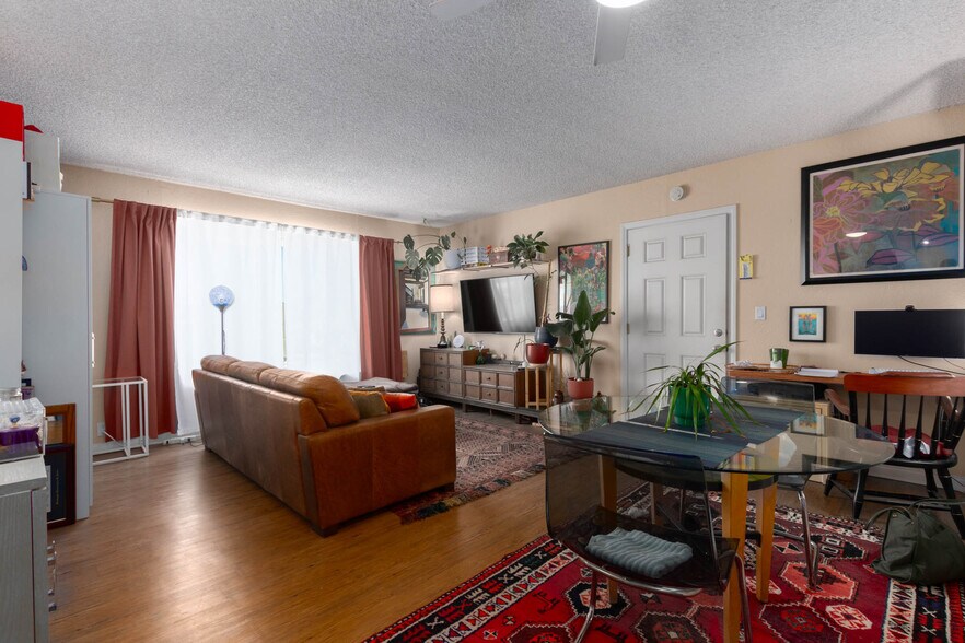 More Photos Of 4355 Iowa St, San Diego Apartments For Sale