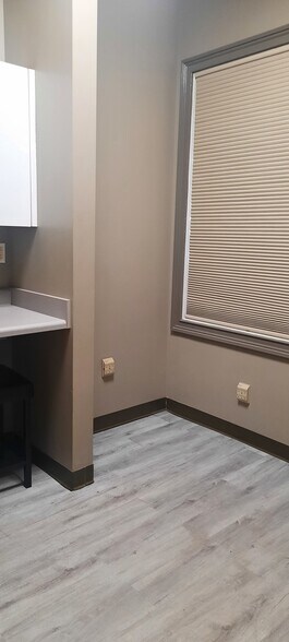 More Photos Of 499 Arrowhead Blvd, Jonesboro Medical For Sale