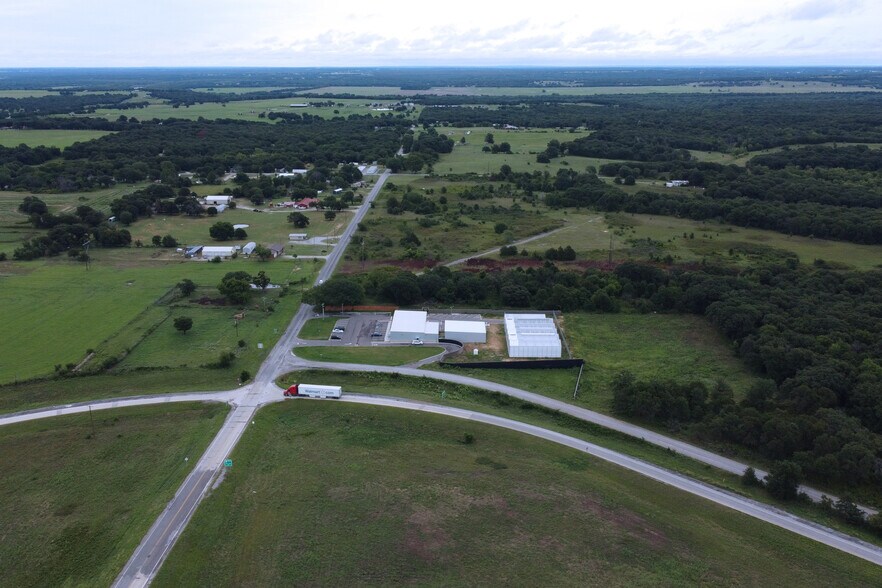 More Photos Of 11315 Hide-A-Way Ln, Thackerville Warehouse For Sale