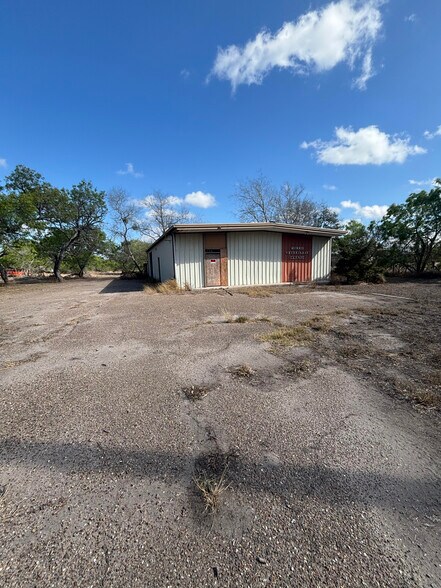 More Photos Of 369 Edith Dr, Alice Office For Sale