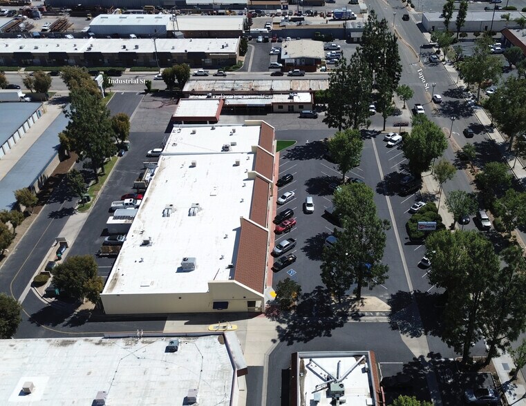 More Photos Of 2068 Tapo St, Simi Valley Carwash For Sale