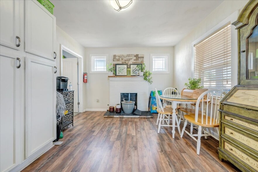 More Photos Of 3118 Williamson Rd NW, Roanoke Freestanding For Sale