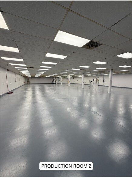 More Photos Of 2500 Freedland Rd, Hermitage Manufacturing For Lease