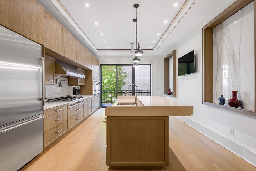 More Photos Of 425 Convent Ave, New York Apartments For Sale