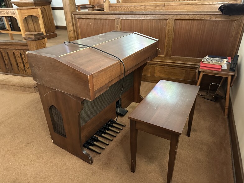 More Photos Of 13801 Oldtown Rd, Oldtown Religious Facility For Sale