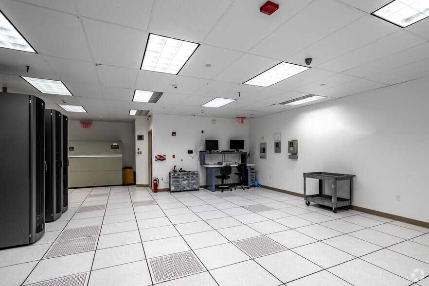 More Photos Of 1835 Market St, Philadelphia Office For Lease