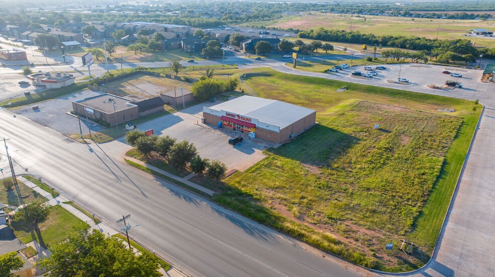 More Photos Of 5201 Texas Ave, Abilene Freestanding For Sale
