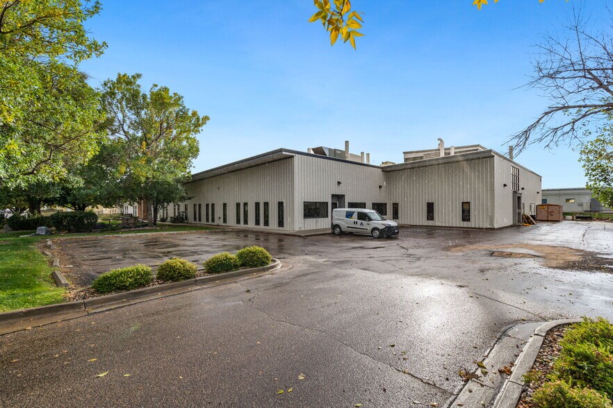 More Photos Of 225 Commerce Dr, Fort Collins Warehouse For Sale