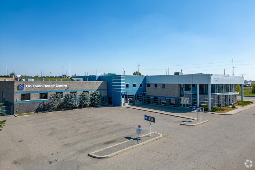 More Photos Of 665 Goddard Ave NE, Calgary Auto Dealership For Sale