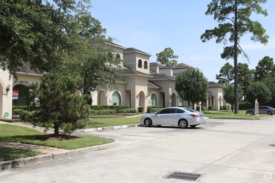 More Photos Of 12816 Willow Centre Dr, Houston Loft Creative Space For Sale